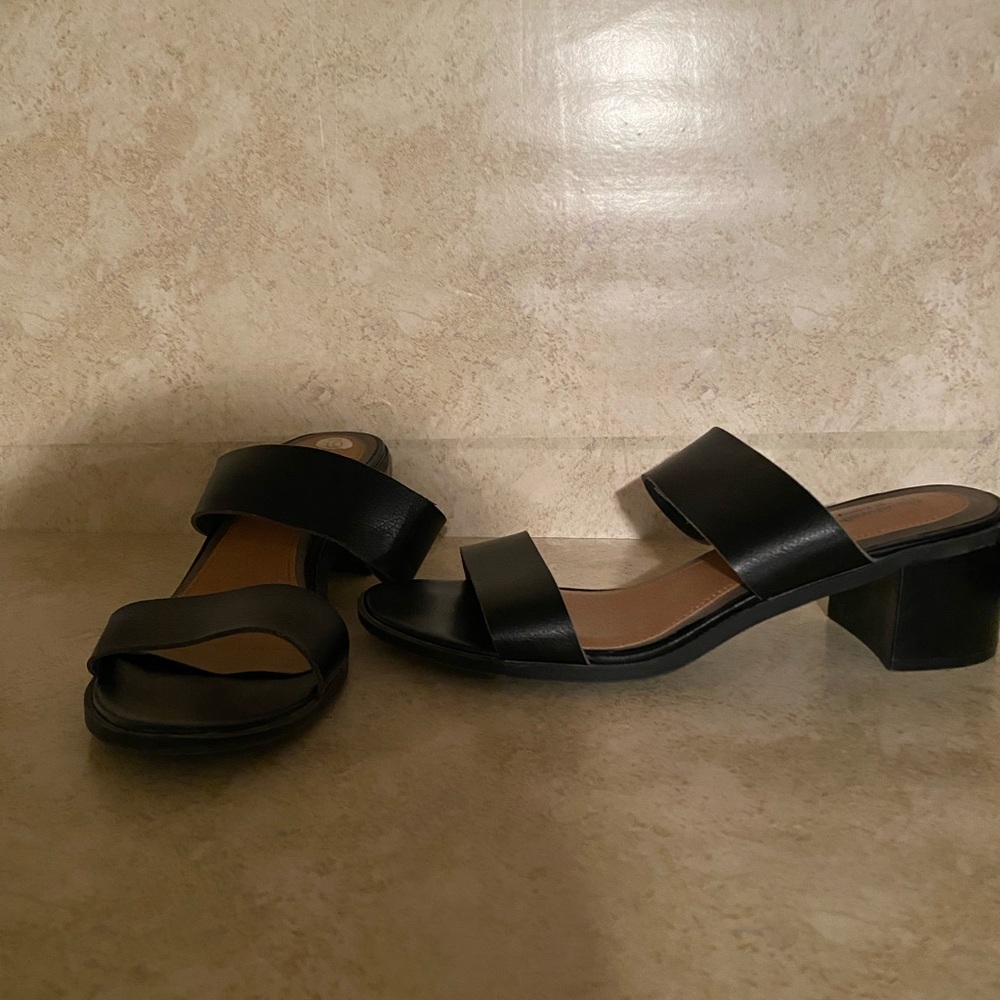 Cloudwalkers by Avenue Black sz 10